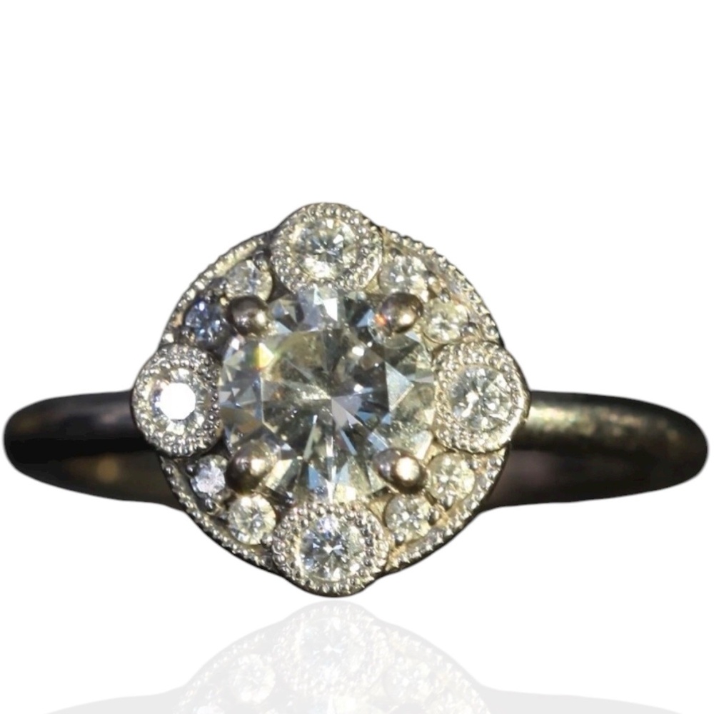 Laurence Bruyninckx LX Antwerp Diamond Halo Ring 18K